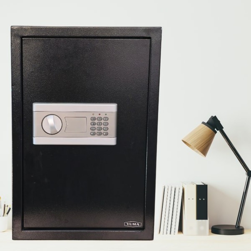 Yuma YM-801-XXL Elektronik Şifreli ve Anahtarlı Çelik Kasa – Ev ve Ofis Tipi Büyük Boy