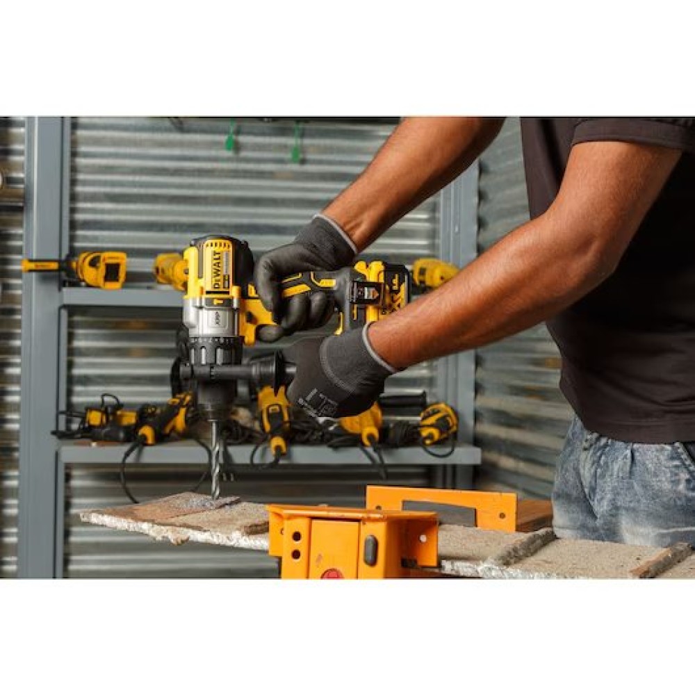 Dewalt DCD996P2-QW 18V 5.0Ah Li-Ion Kömürsüz Darbeli Matkap – Güç, Dayanıklılık ve Üstün Performans Dewalt DCD996P2-QW 18V 5.0Ah Li-Ion Kömürsüz Darbeli Matkap – Güç, Dayanıklılık ve Üstün Performans
