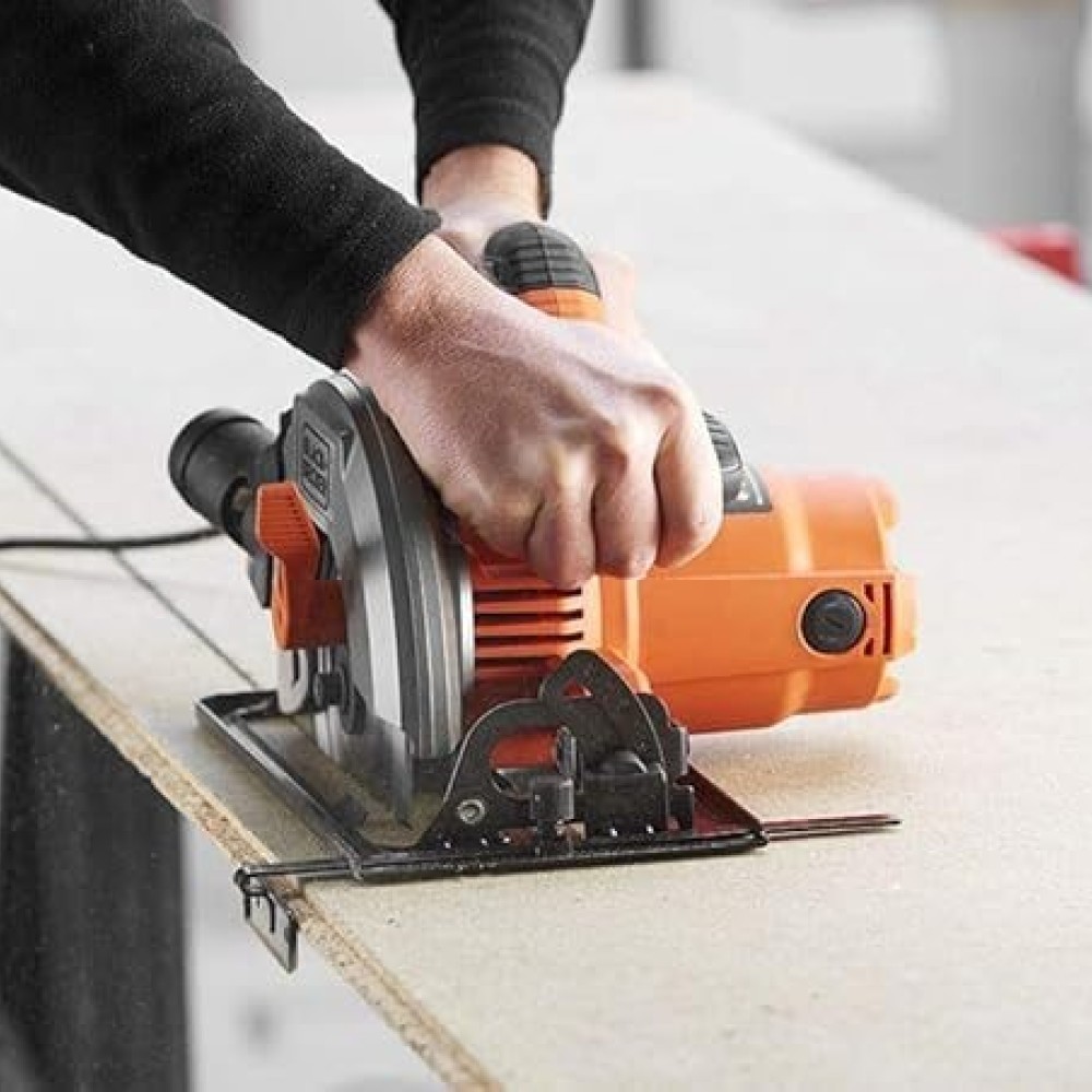 Black+Decker CS1550-QS 1500W Daire Testere
